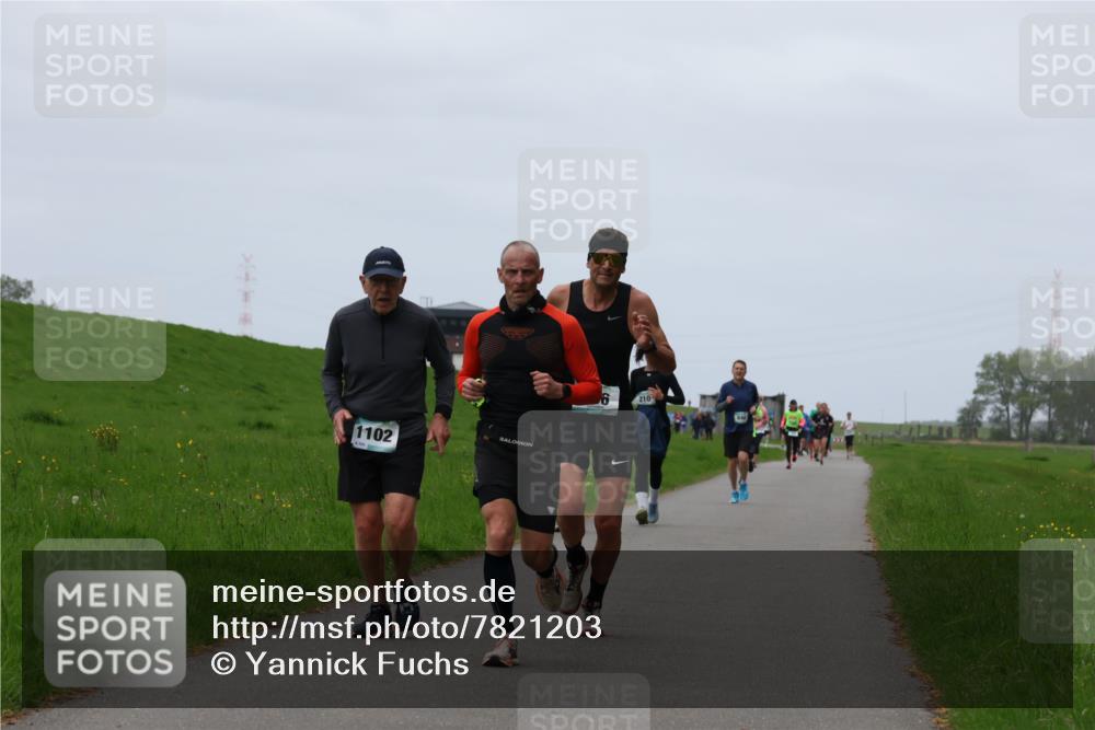 04.05.2025 - 8. Wedeler Halbmarathon Yannick Fuchs http://msf.ph/oto/7821203 04.05.2025 11:28:11 Laufen 1102, 105, 6, 210 meine-sportfotos.de