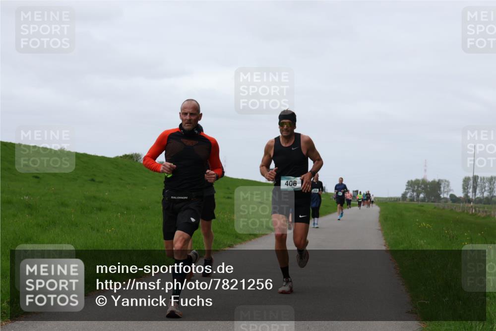 04.05.2025 - 8. Wedeler Halbmarathon Yannick Fuchs http://msf.ph/oto/7821256 04.05.2025 11:28:13 Laufen 406 meine-sportfotos.de