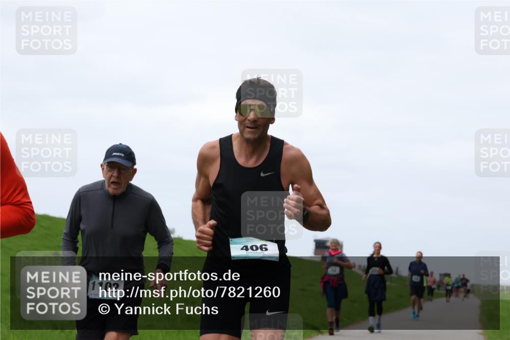 04.05.2025 - 8. Wedeler Halbmarathon Yannick Fuchs http://msf.ph/oto/7821260 04.05.2025 11:28:15 Laufen 1102, 8105, 406 meine-sportfotos.de