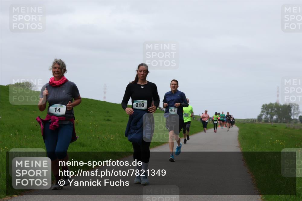 04.05.2025 - 8. Wedeler Halbmarathon Yannick Fuchs http://msf.ph/oto/7821349 04.05.2025 11:28:21 Laufen 19, 14, 210, 648 meine-sportfotos.de
