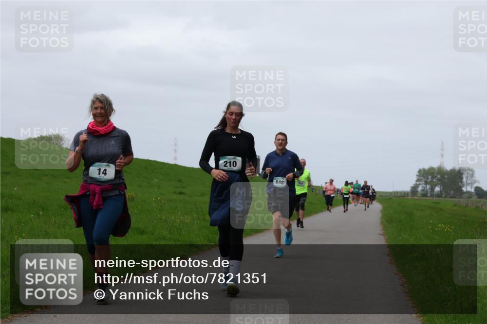 04.05.2025 - 8. Wedeler Halbmarathon Yannick Fuchs http://msf.ph/oto/7821351 04.05.2025 11:28:21 Laufen 14, 210, 648, 620 meine-sportfotos.de