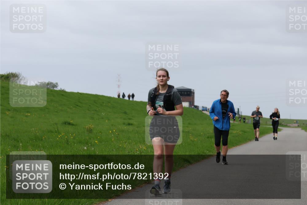 04.05.2025 - 8. Wedeler Halbmarathon Yannick Fuchs http://msf.ph/oto/7821392 04.05.2025 12:07:06 Laufen  meine-sportfotos.de