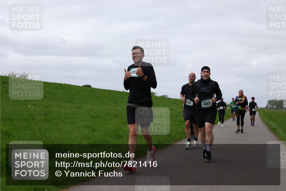 04.05.2025 - 8. Wedeler Halbmarathon Yannick Fuchs http://msf.ph/oto/7821416 04.05.2025 11:51:27 Laufen 105, 142, 443 meine-sportfotos.de