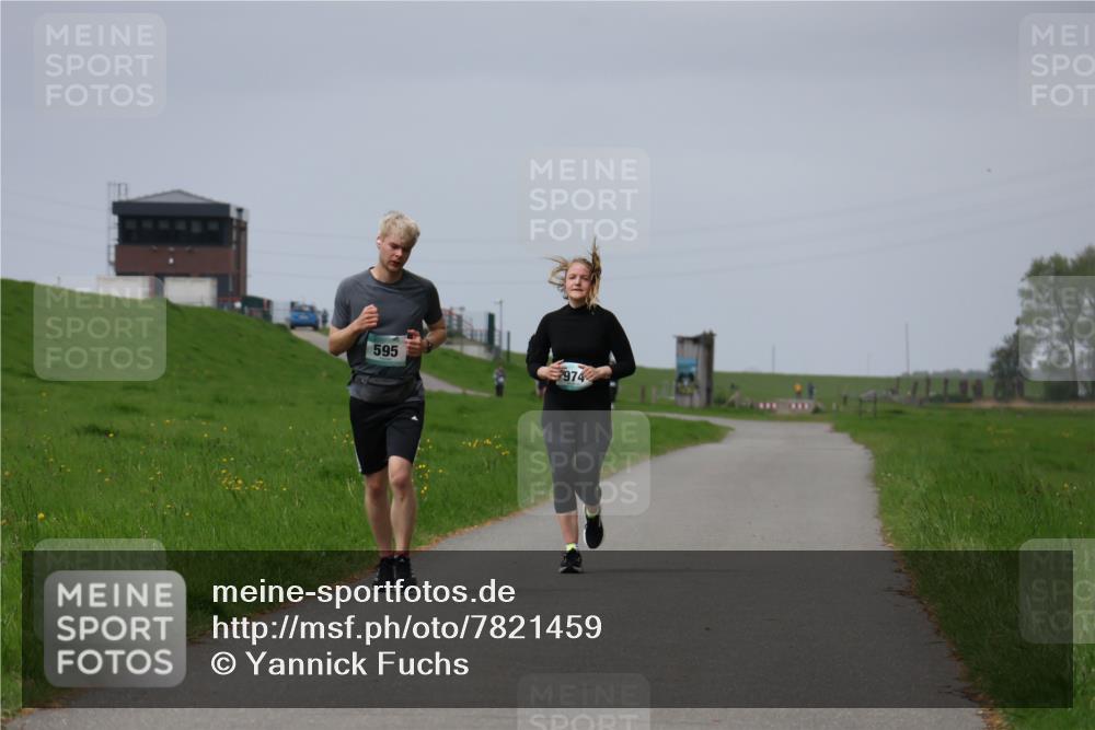 04.05.2025 - 8. Wedeler Halbmarathon Yannick Fuchs http://msf.ph/oto/7821459 04.05.2025 12:07:18 Laufen 595, 974 meine-sportfotos.de