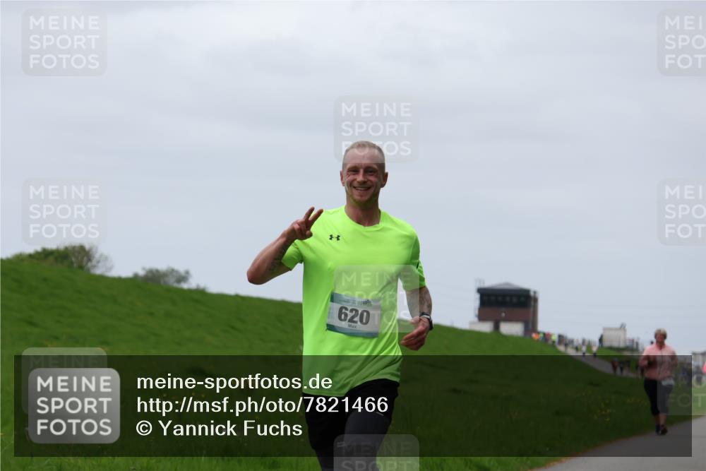 04.05.2025 - 8. Wedeler Halbmarathon Yannick Fuchs http://msf.ph/oto/7821466 04.05.2025 11:28:27 Laufen 620 meine-sportfotos.de
