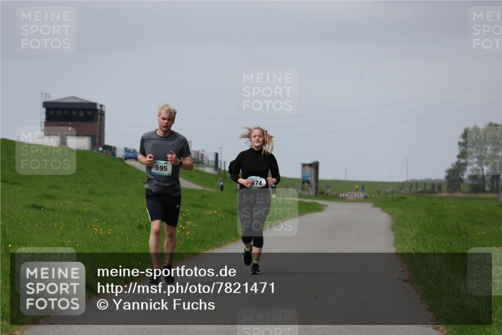 04.05.2025 - 8. Wedeler Halbmarathon Yannick Fuchs http://msf.ph/oto/7821471 04.05.2025 12:07:18 Laufen 595, 74 meine-sportfotos.de