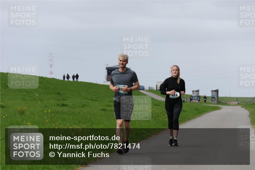 04.05.2025 - 8. Wedeler Halbmarathon Yannick Fuchs http://msf.ph/oto/7821474 04.05.2025 12:07:22 Laufen 59, 574 meine-sportfotos.de