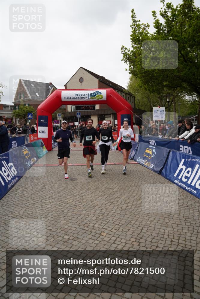 04.05.2025 - 8. Wedeler Halbmarathon Felixshl http://msf.ph/oto/7821500 04.05.2025 11:57:32 Ziel 104, 232, 928, 1161 meine-sportfotos.de