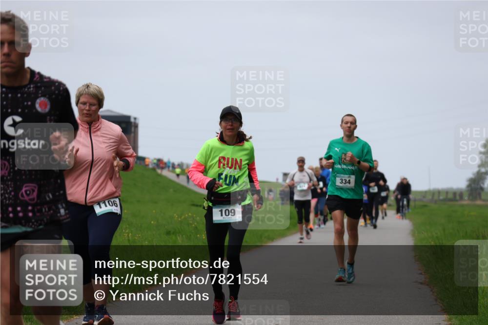 04.05.2025 - 8. Wedeler Halbmarathon Yannick Fuchs http://msf.ph/oto/7821554 04.05.2025 11:28:39 Laufen 334, 1106, 109 meine-sportfotos.de