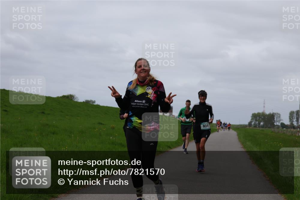 04.05.2025 - 8. Wedeler Halbmarathon Yannick Fuchs http://msf.ph/oto/7821570 04.05.2025 11:51:31 Laufen 931 meine-sportfotos.de