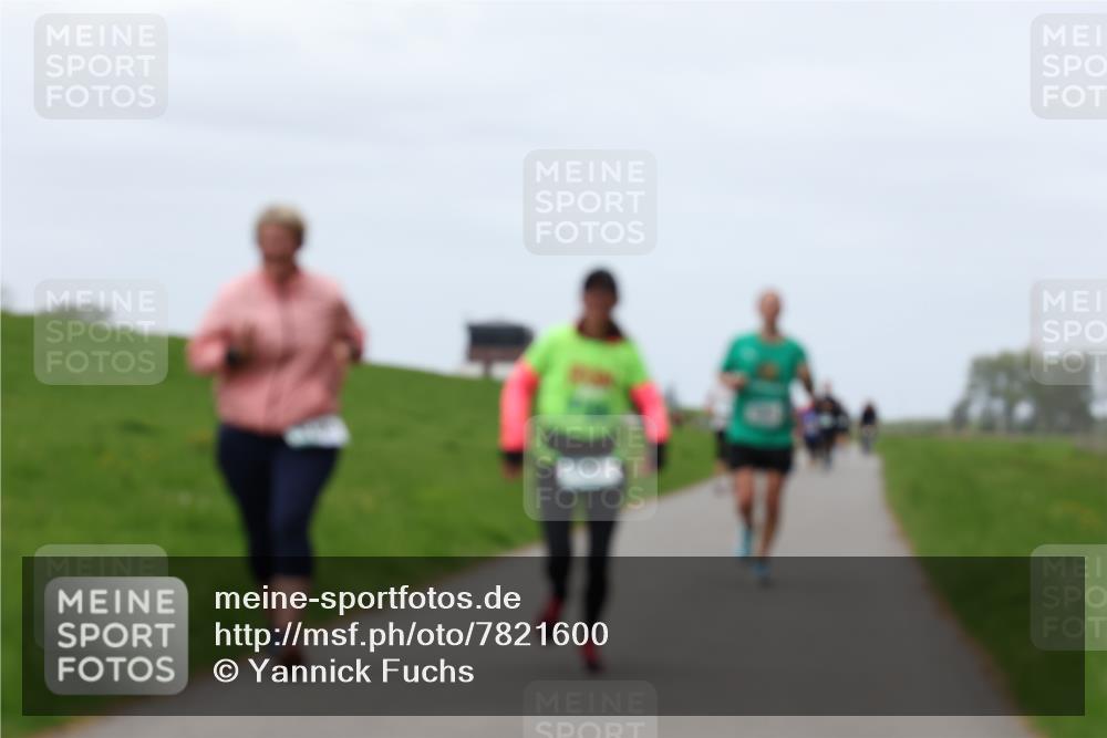 04.05.2025 - 8. Wedeler Halbmarathon Yannick Fuchs http://msf.ph/oto/7821600 04.05.2025 11:28:42 Laufen  meine-sportfotos.de