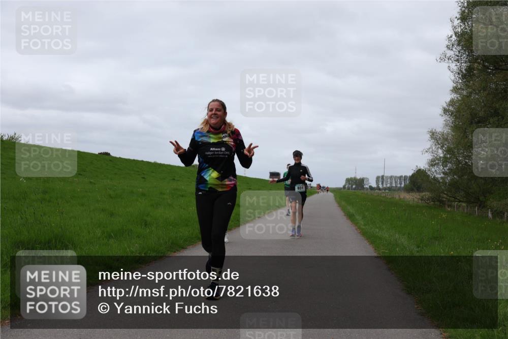 04.05.2025 - 8. Wedeler Halbmarathon Yannick Fuchs http://msf.ph/oto/7821638 04.05.2025 11:51:32 Laufen 931 meine-sportfotos.de