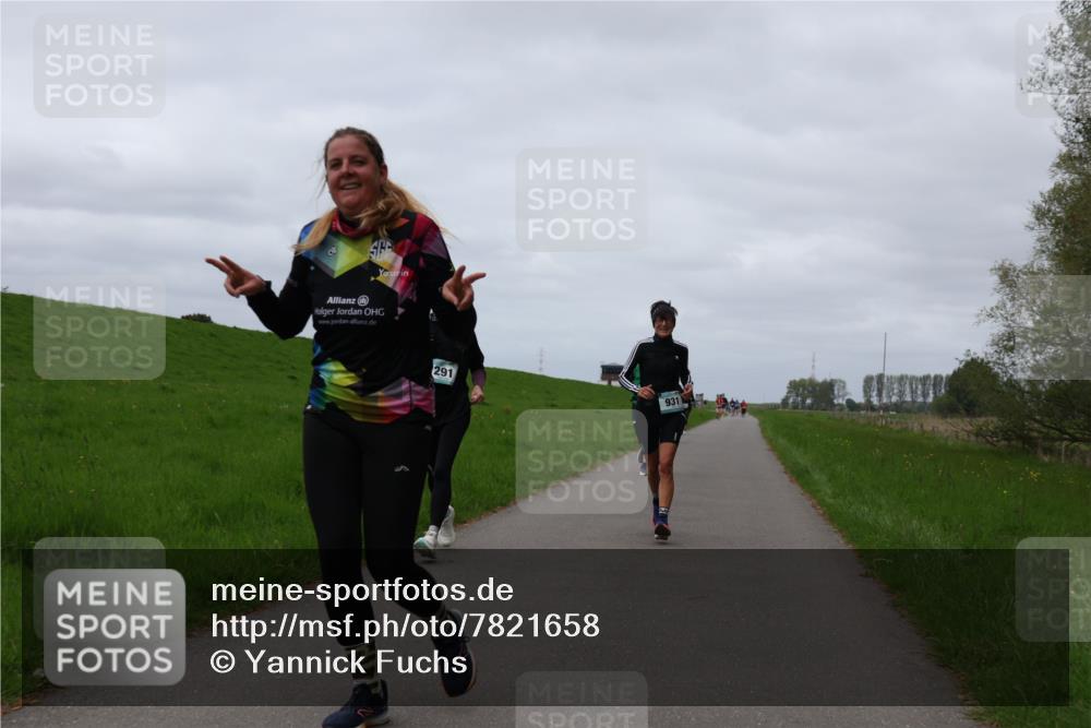 04.05.2025 - 8. Wedeler Halbmarathon Yannick Fuchs http://msf.ph/oto/7821658 04.05.2025 11:51:32 Laufen 291, 931 meine-sportfotos.de