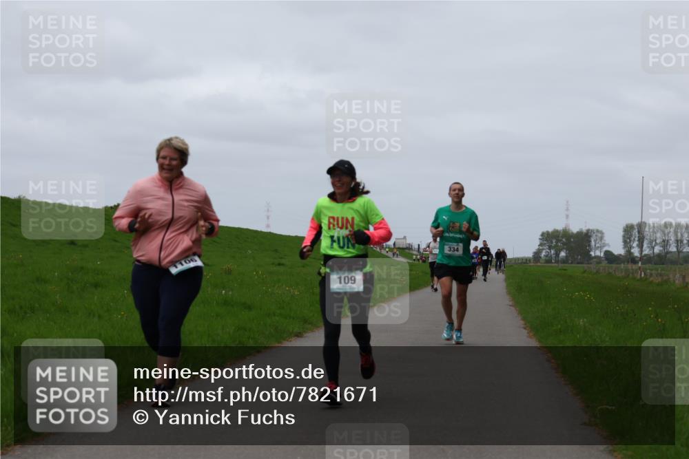 04.05.2025 - 8. Wedeler Halbmarathon Yannick Fuchs http://msf.ph/oto/7821671 04.05.2025 11:28:44 Laufen 1106, 334, 109 meine-sportfotos.de