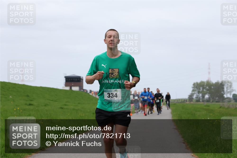 04.05.2025 - 8. Wedeler Halbmarathon Yannick Fuchs http://msf.ph/oto/7821713 04.05.2025 11:28:46 Laufen 334 meine-sportfotos.de
