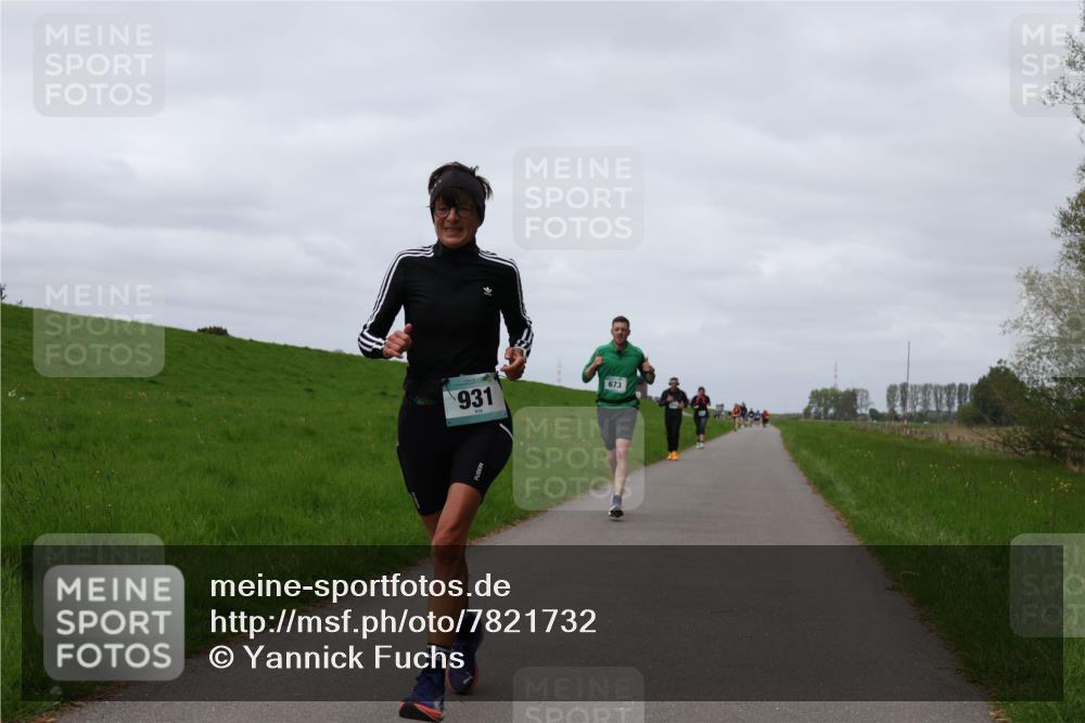 04.05.2025 - 8. Wedeler Halbmarathon Yannick Fuchs http://msf.ph/oto/7821732 04.05.2025 11:51:34 Laufen 673, 931 meine-sportfotos.de