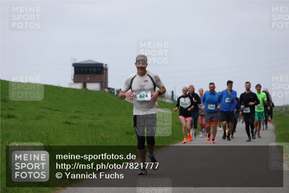 04.05.2025 - 8. Wedeler Halbmarathon Yannick Fuchs http://msf.ph/oto/7821777 04.05.2025 11:28:50 Laufen 624, 1026, 1025, 163, 1067 meine-sportfotos.de
