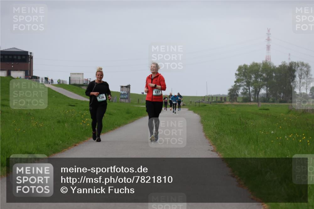04.05.2025 - 8. Wedeler Halbmarathon Yannick Fuchs http://msf.ph/oto/7821810 04.05.2025 12:10:00 Laufen  meine-sportfotos.de