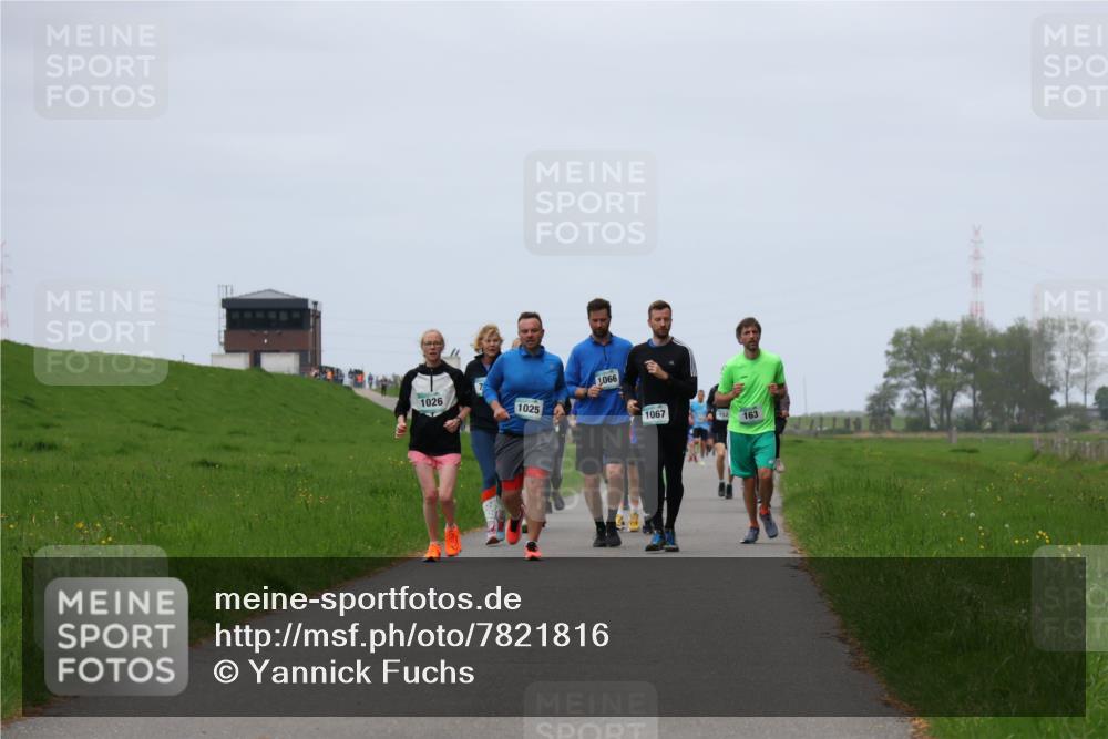 04.05.2025 - 8. Wedeler Halbmarathon Yannick Fuchs http://msf.ph/oto/7821816 04.05.2025 11:28:56 Laufen 1026, 1025, 1066, 1067, 152, 163 meine-sportfotos.de
