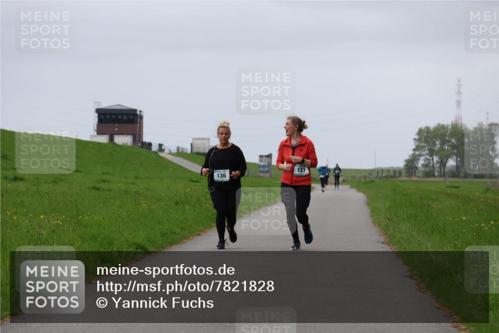 04.05.2025 - 8. Wedeler Halbmarathon Yannick Fuchs http://msf.ph/oto/7821828 04.05.2025 12:10:05 Laufen 136, 137 meine-sportfotos.de