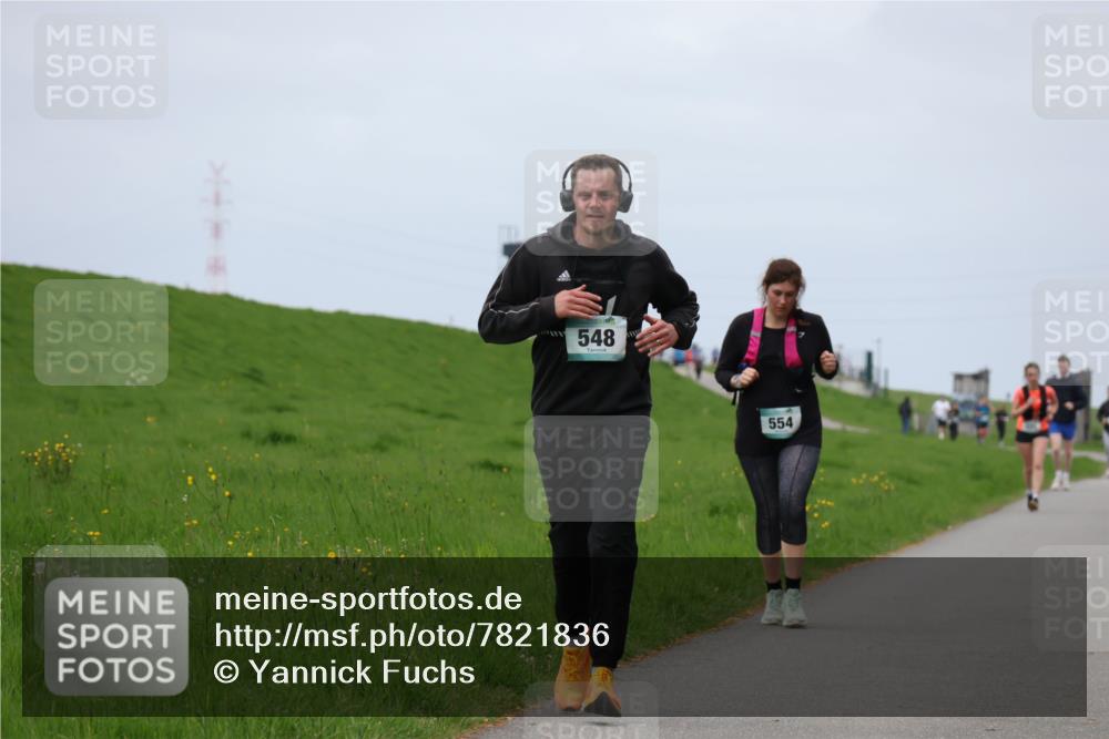 04.05.2025 - 8. Wedeler Halbmarathon Yannick Fuchs http://msf.ph/oto/7821836 04.05.2025 11:51:38 Laufen 548, 554 meine-sportfotos.de