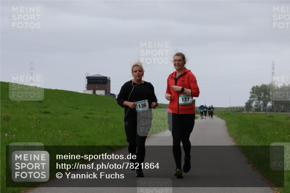 04.05.2025 - 8. Wedeler Halbmarathon Yannick Fuchs http://msf.ph/oto/7821864 04.05.2025 12:10:10 Laufen 21, 136, 137 meine-sportfotos.de