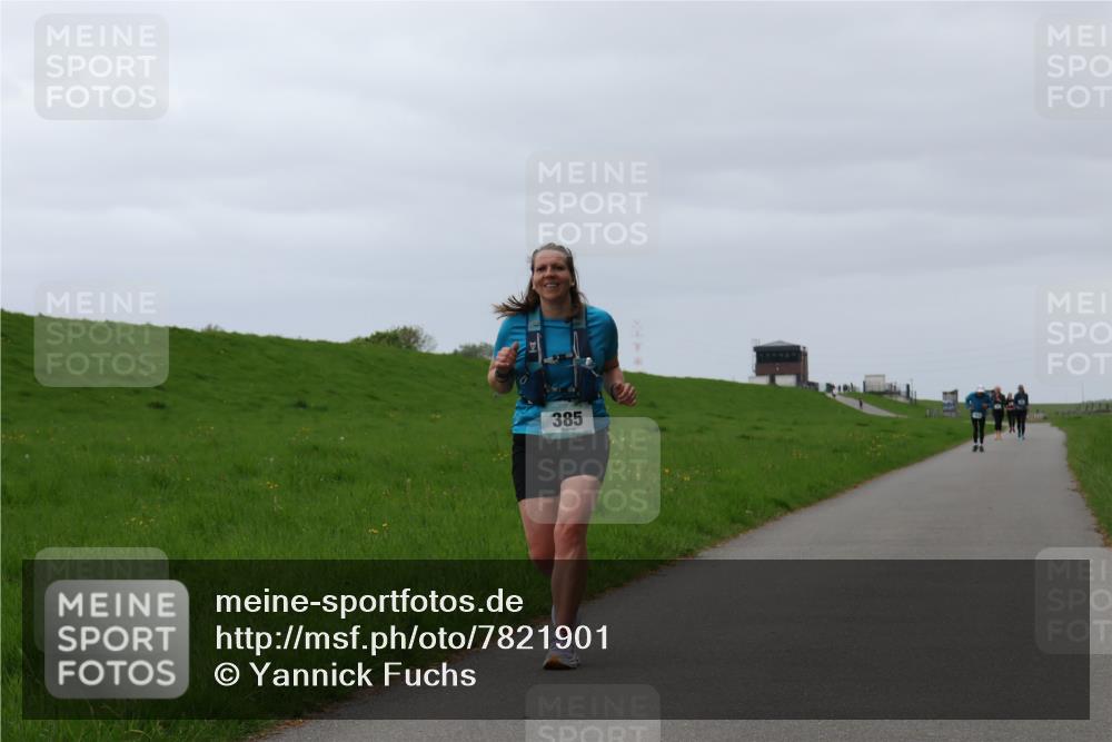 04.05.2025 - 8. Wedeler Halbmarathon Yannick Fuchs http://msf.ph/oto/7821901 04.05.2025 12:10:37 Laufen 385 meine-sportfotos.de