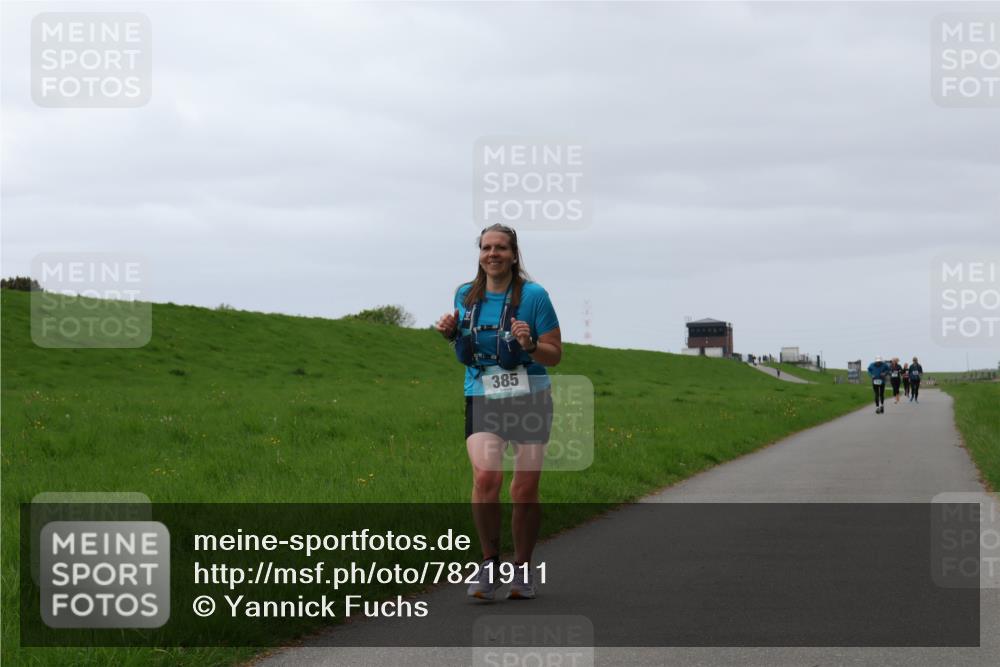 04.05.2025 - 8. Wedeler Halbmarathon Yannick Fuchs http://msf.ph/oto/7821911 04.05.2025 12:10:37 Laufen 385 meine-sportfotos.de