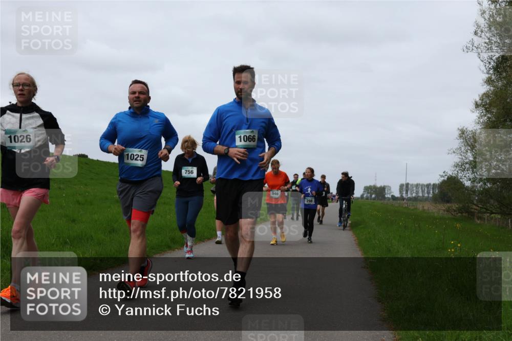 04.05.2025 - 8. Wedeler Halbmarathon Yannick Fuchs http://msf.ph/oto/7821958 04.05.2025 11:29:08 Laufen 1026, 1025, 756, 1066, 946, 298 meine-sportfotos.de