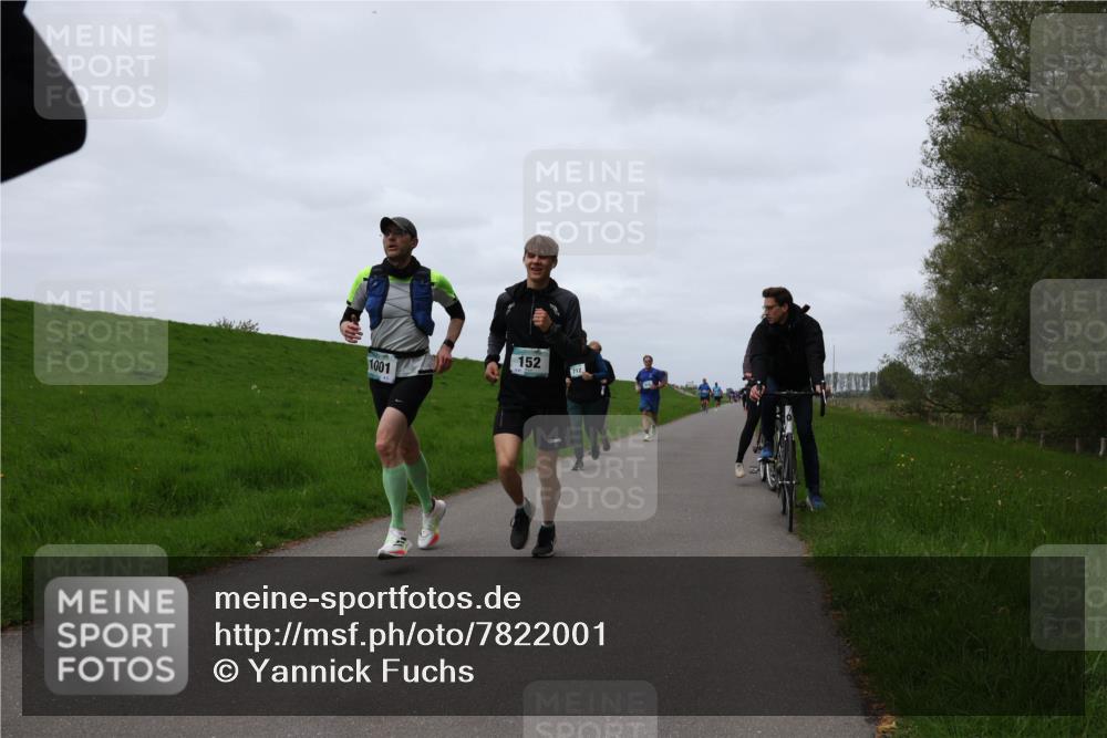 04.05.2025 - 8. Wedeler Halbmarathon Yannick Fuchs http://msf.ph/oto/7822001 04.05.2025 11:29:14 Laufen 1001, 152, 712 meine-sportfotos.de