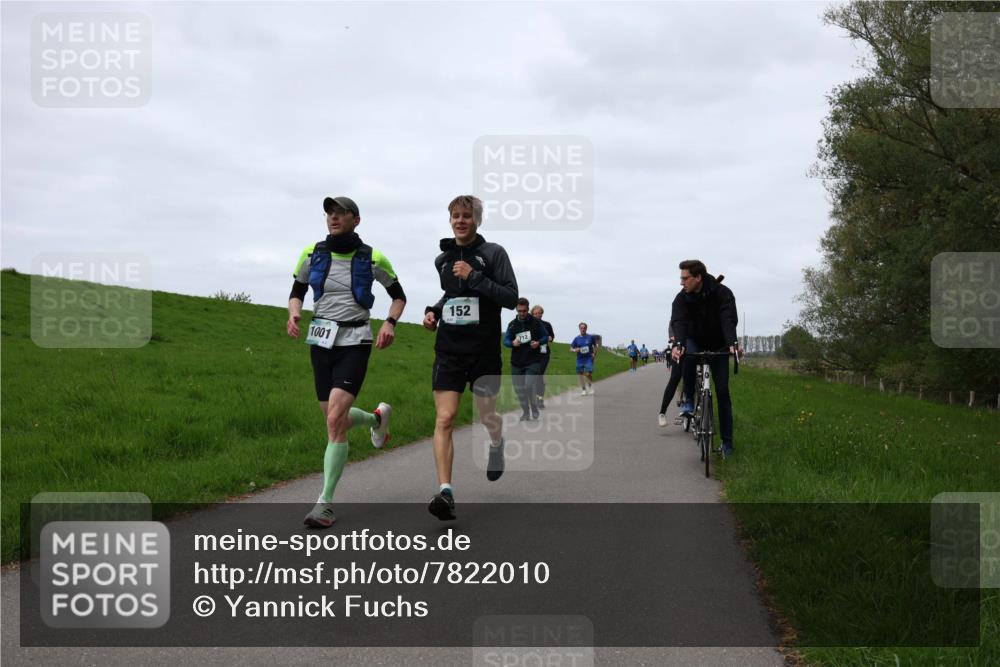 04.05.2025 - 8. Wedeler Halbmarathon Yannick Fuchs http://msf.ph/oto/7822010 04.05.2025 11:29:14 Laufen 1001, 152 meine-sportfotos.de