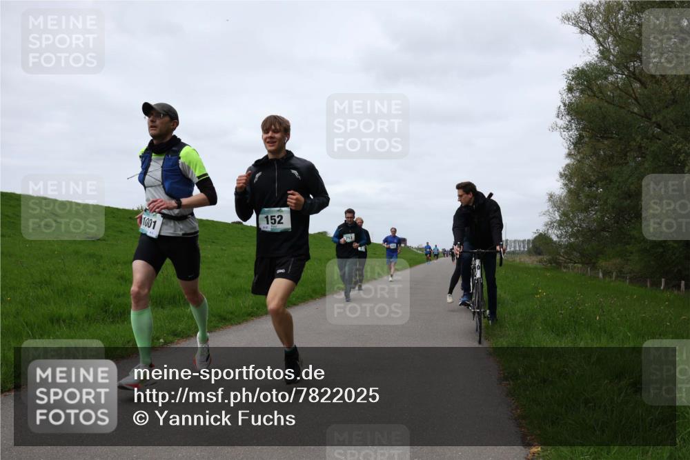 04.05.2025 - 8. Wedeler Halbmarathon Yannick Fuchs http://msf.ph/oto/7822025 04.05.2025 11:29:14 Laufen 1001, 152, 712 meine-sportfotos.de