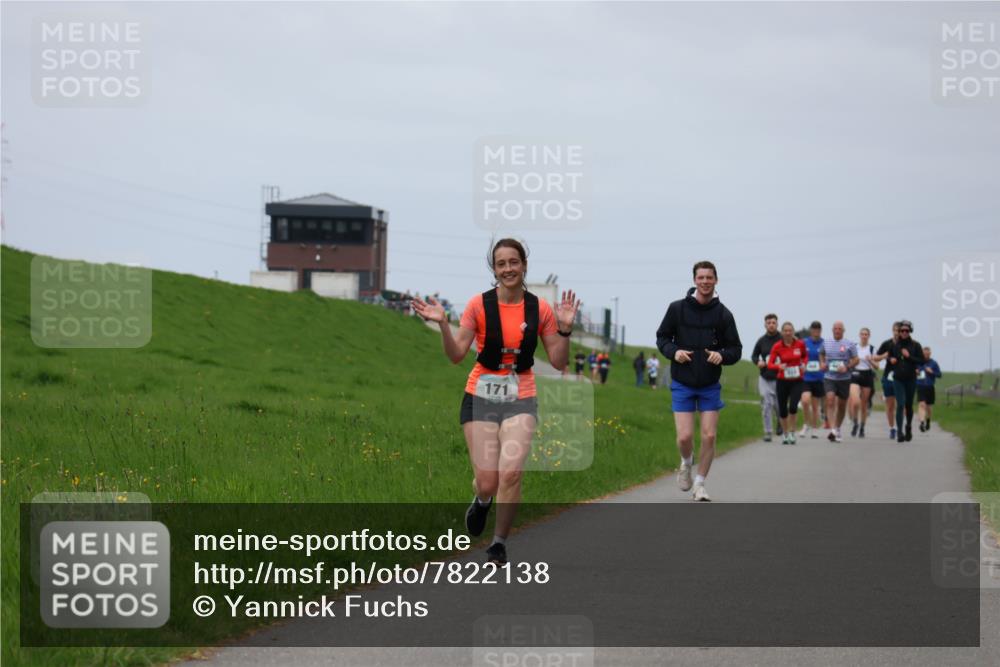04.05.2025 - 8. Wedeler Halbmarathon Yannick Fuchs http://msf.ph/oto/7822138 04.05.2025 11:51:55 Laufen 171 meine-sportfotos.de