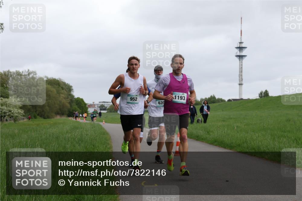04.05.2025 - 8. Wedeler Halbmarathon Yannick Fuchs http://msf.ph/oto/7822146 04.05.2025 11:10:26 Laufen 952, 630, 1193 meine-sportfotos.de