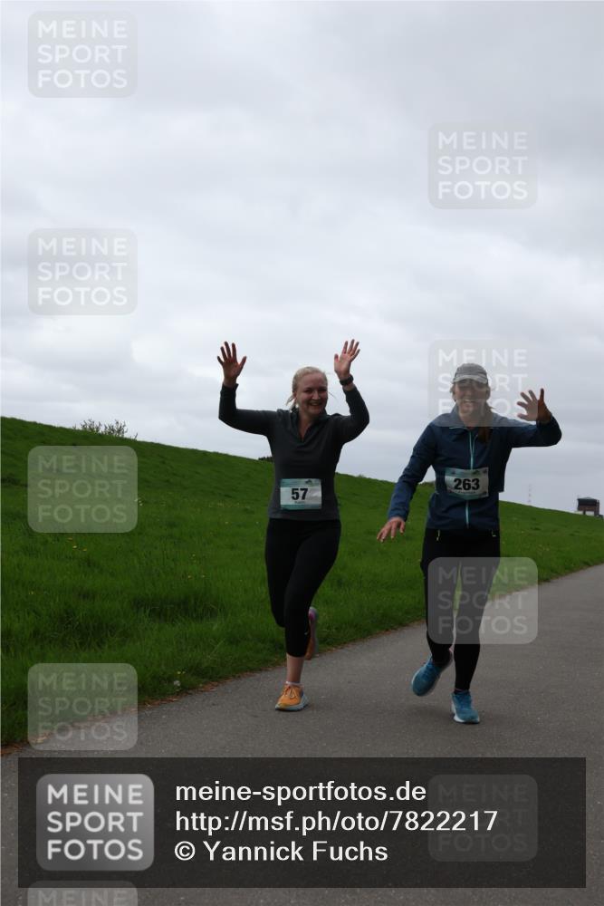 04.05.2025 - 8. Wedeler Halbmarathon Yannick Fuchs http://msf.ph/oto/7822217 04.05.2025 12:11:13 Laufen 263, 57 meine-sportfotos.de