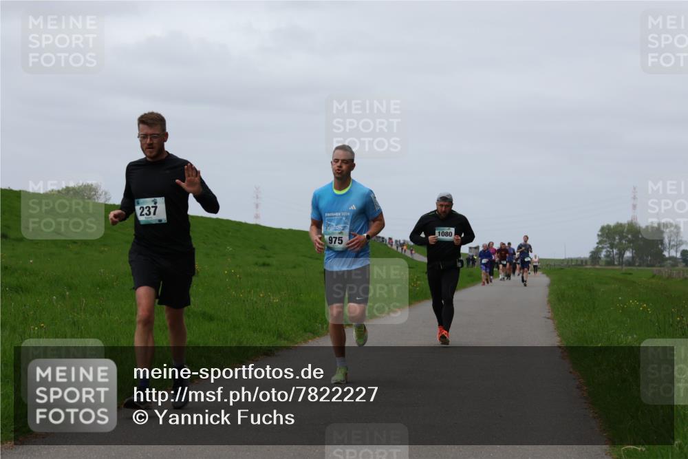 04.05.2025 - 8. Wedeler Halbmarathon Yannick Fuchs http://msf.ph/oto/7822227 04.05.2025 11:29:26 Laufen 237, 2024, 975, 1080 meine-sportfotos.de