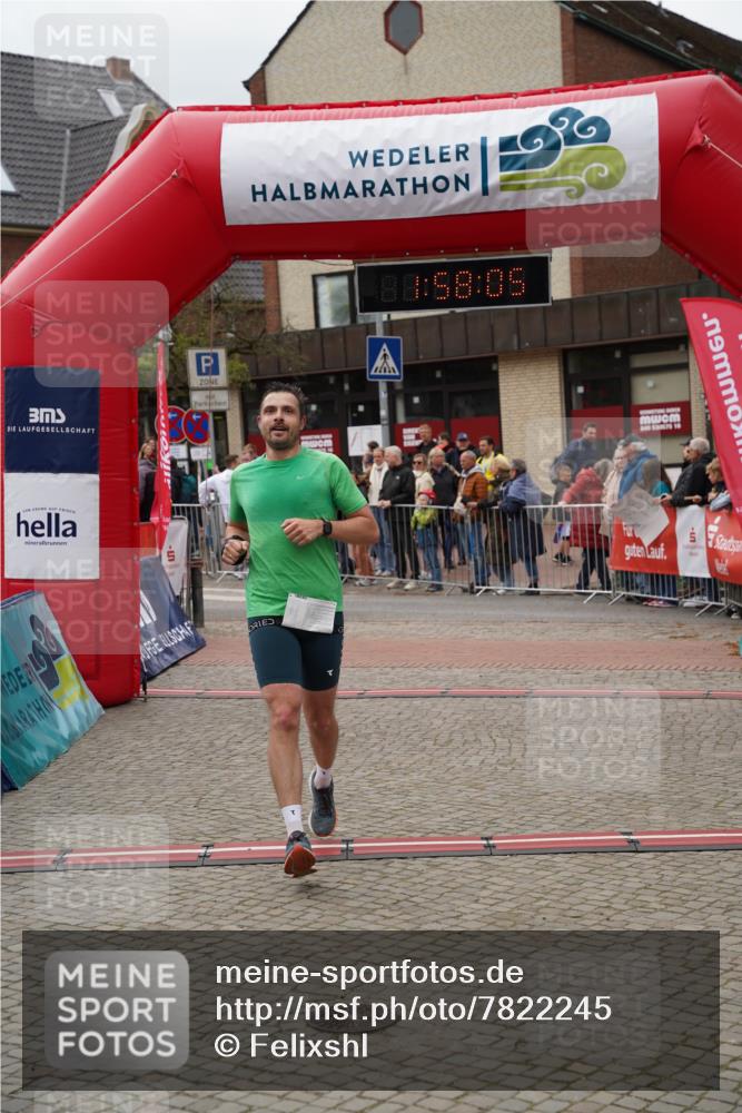 04.05.2025 - 8. Wedeler Halbmarathon Felixshl http://msf.ph/oto/7822245 04.05.2025 11:58:03 Ziel 138, 143, 252 meine-sportfotos.de