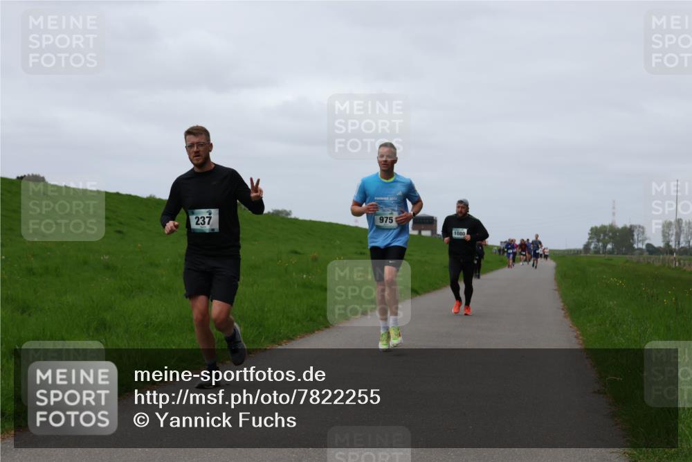 04.05.2025 - 8. Wedeler Halbmarathon Yannick Fuchs http://msf.ph/oto/7822255 04.05.2025 11:29:27 Laufen 237, 2024, 975, 1080 meine-sportfotos.de