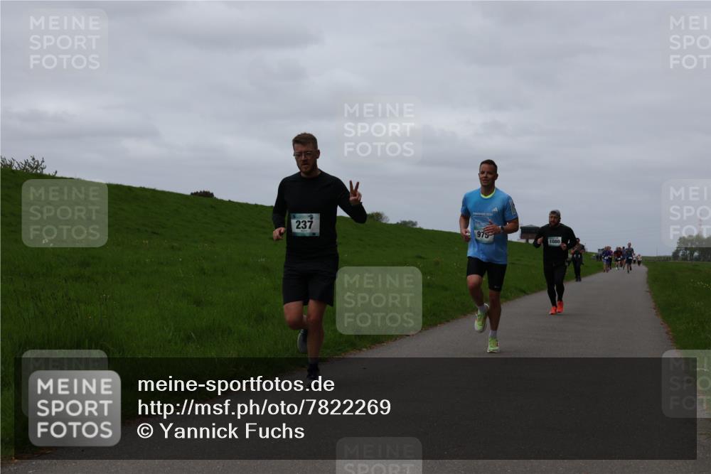 04.05.2025 - 8. Wedeler Halbmarathon Yannick Fuchs http://msf.ph/oto/7822269 04.05.2025 11:29:28 Laufen 237, 975, 1080 meine-sportfotos.de