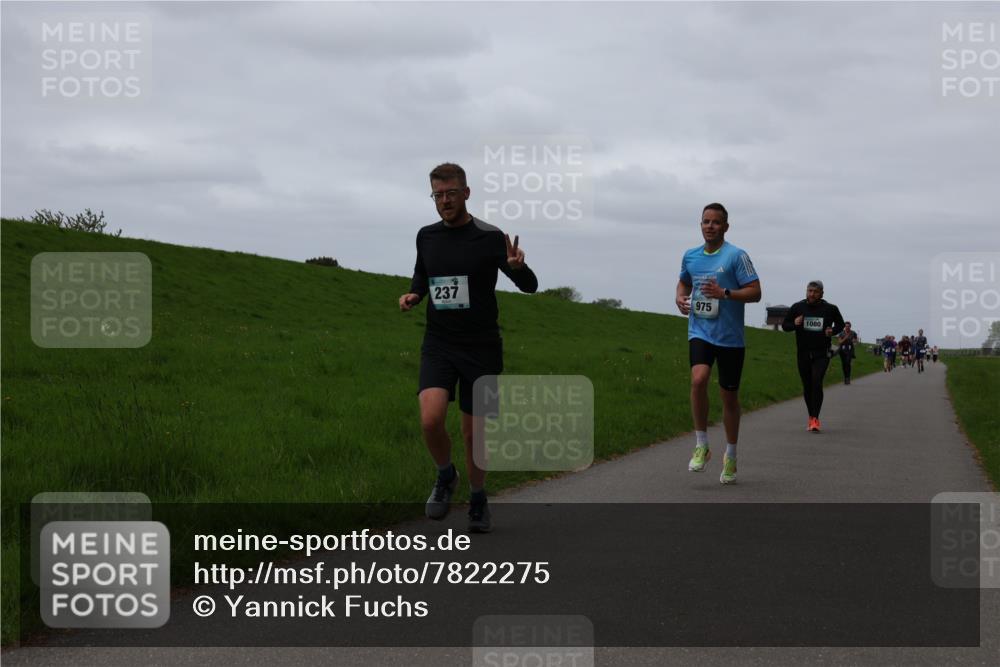 04.05.2025 - 8. Wedeler Halbmarathon Yannick Fuchs http://msf.ph/oto/7822275 04.05.2025 11:29:28 Laufen 237, 975, 1080 meine-sportfotos.de