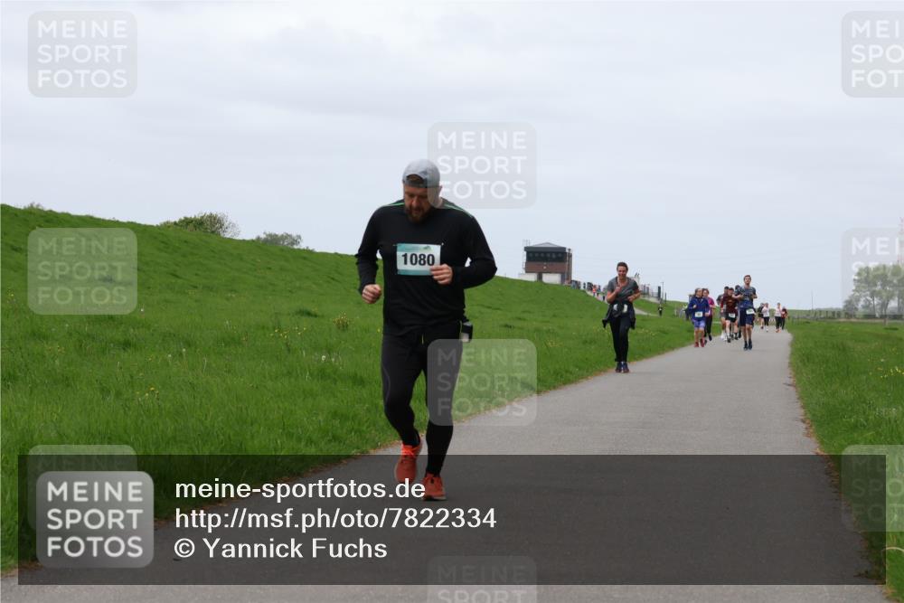 04.05.2025 - 8. Wedeler Halbmarathon Yannick Fuchs http://msf.ph/oto/7822334 04.05.2025 11:29:30 Laufen 1080 meine-sportfotos.de