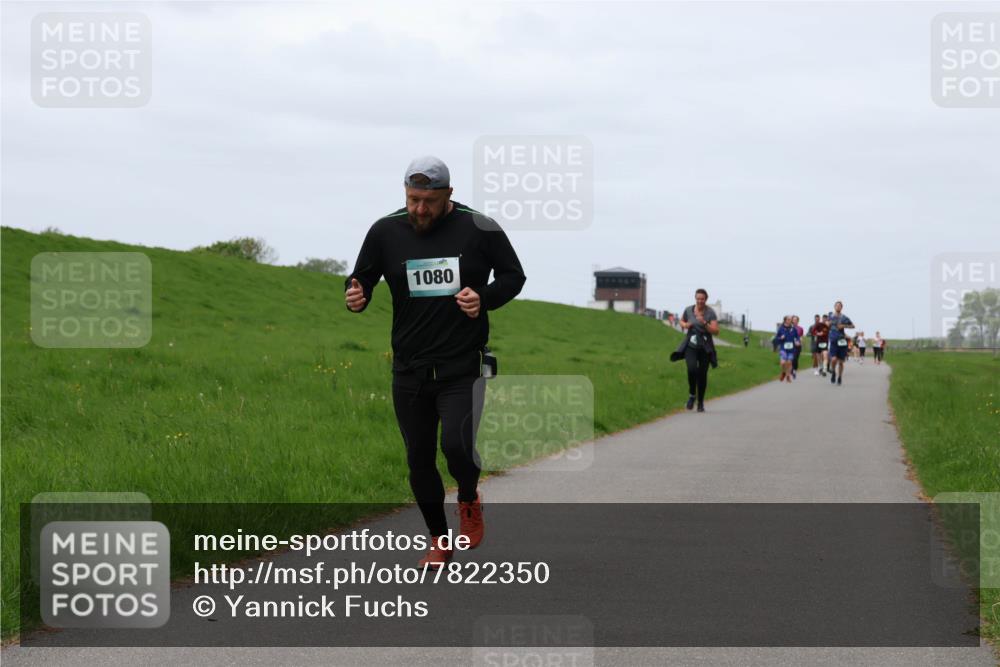 04.05.2025 - 8. Wedeler Halbmarathon Yannick Fuchs http://msf.ph/oto/7822350 04.05.2025 11:29:30 Laufen 1080 meine-sportfotos.de