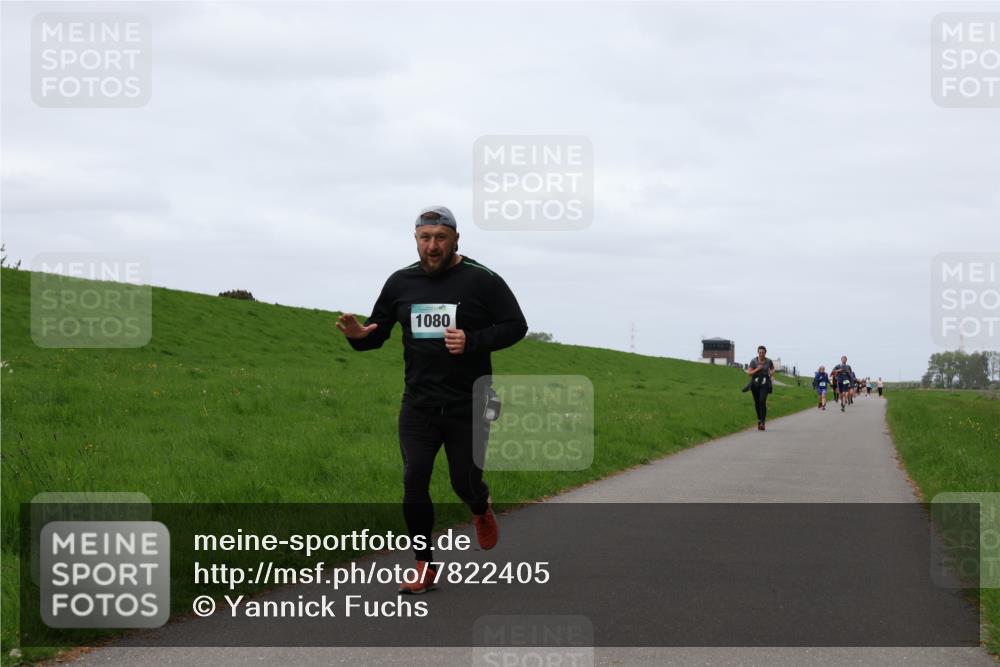 04.05.2025 - 8. Wedeler Halbmarathon Yannick Fuchs http://msf.ph/oto/7822405 04.05.2025 11:29:32 Laufen 1080 meine-sportfotos.de