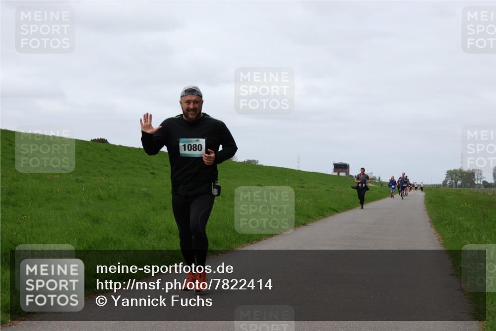 04.05.2025 - 8. Wedeler Halbmarathon Yannick Fuchs http://msf.ph/oto/7822414 04.05.2025 11:29:32 Laufen 1080 meine-sportfotos.de