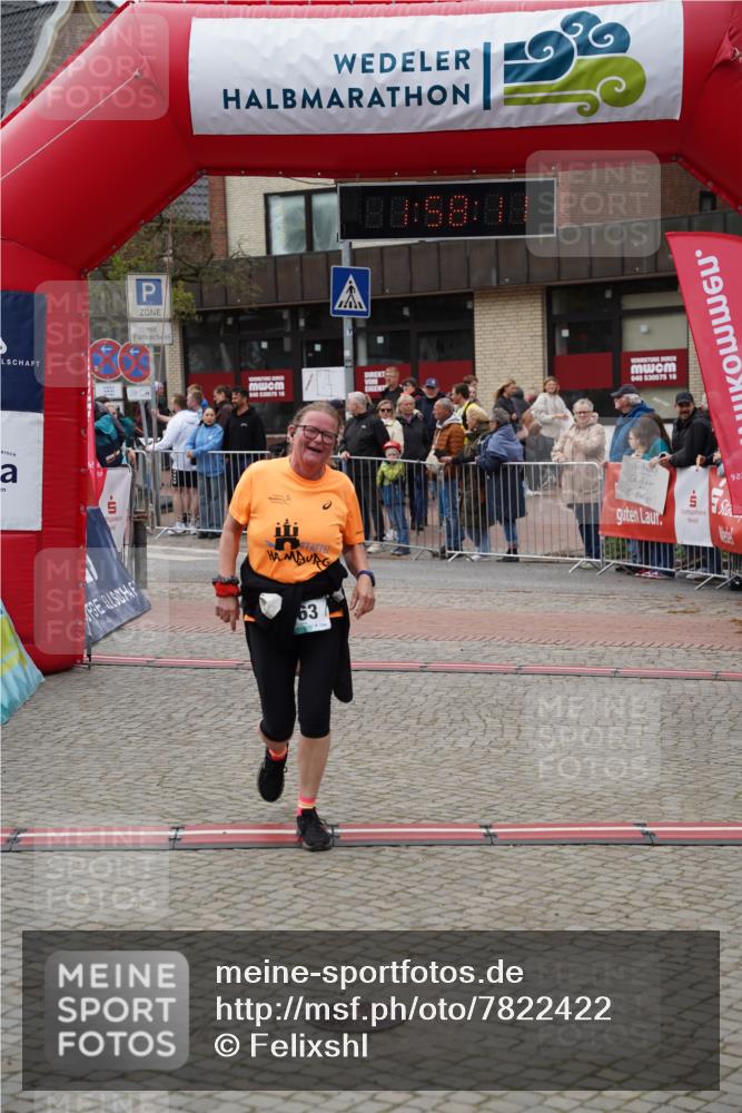 04.05.2025 - 8. Wedeler Halbmarathon Felixshl http://msf.ph/oto/7822422 04.05.2025 11:58:09 Ziel 252, 440, 763, 1135 meine-sportfotos.de