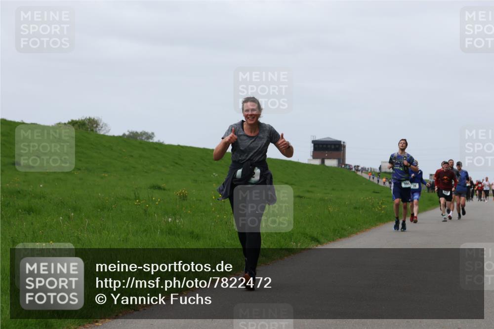04.05.2025 - 8. Wedeler Halbmarathon Yannick Fuchs http://msf.ph/oto/7822472 04.05.2025 11:29:39 Laufen 395 meine-sportfotos.de