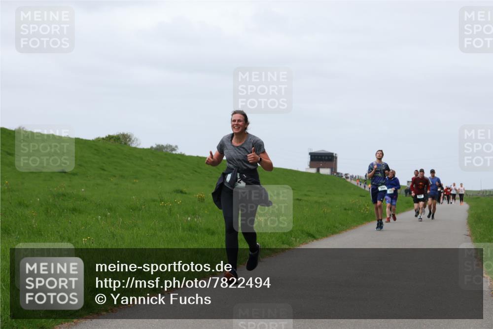 04.05.2025 - 8. Wedeler Halbmarathon Yannick Fuchs http://msf.ph/oto/7822494 04.05.2025 11:29:39 Laufen  meine-sportfotos.de