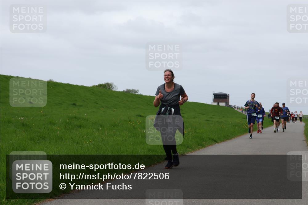 04.05.2025 - 8. Wedeler Halbmarathon Yannick Fuchs http://msf.ph/oto/7822506 04.05.2025 11:29:39 Laufen  meine-sportfotos.de