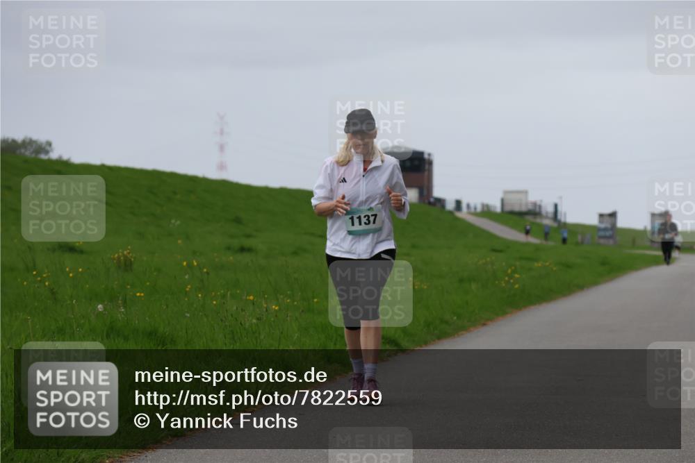 04.05.2025 - 8. Wedeler Halbmarathon Yannick Fuchs http://msf.ph/oto/7822559 04.05.2025 12:13:06 Laufen 1137 meine-sportfotos.de