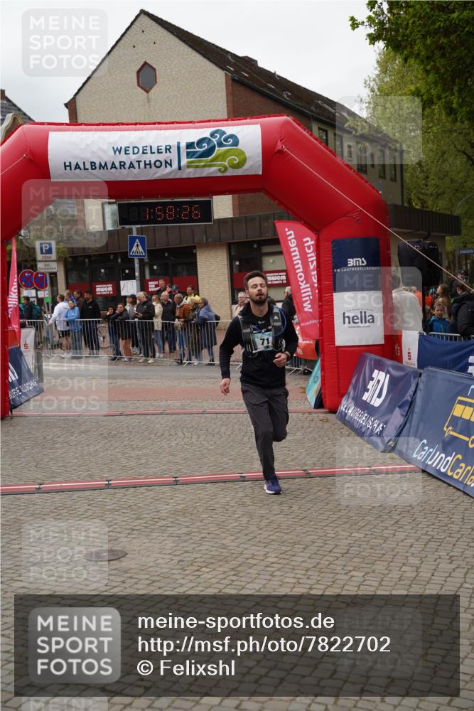 04.05.2025 - 8. Wedeler Halbmarathon Felixshl http://msf.ph/oto/7822702 04.05.2025 11:58:24 Ziel 71, 605 meine-sportfotos.de